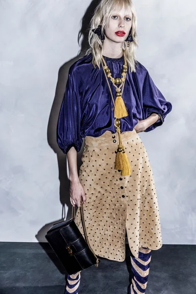 Look 9